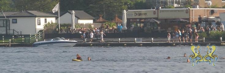 Strandcaf De Meiden